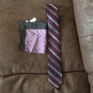 Joseph Abboud tie and handkerchief